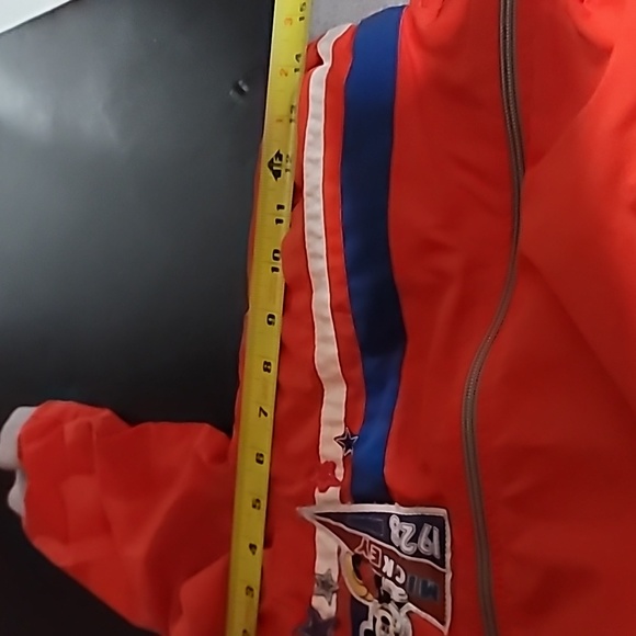 Disney Boys Reversable Red, White, Blue, and Gray 1928 Mickey Jacket. Size 5/6 - Picture 7 of 7